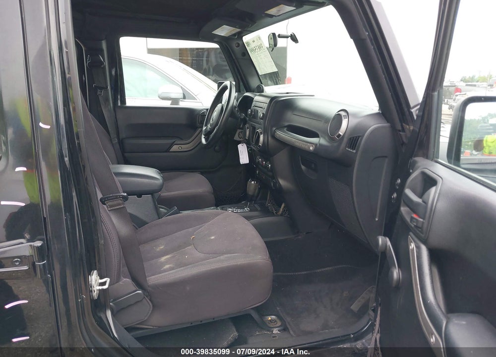 2013 JEEP WRANGLER UNLIMITED SPORT VIN: 1C4BJWDG6DL689191