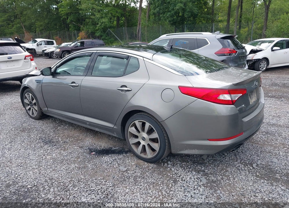 2013 KIA OPTIMA SX VIN: 5XXGR4A69DG124397