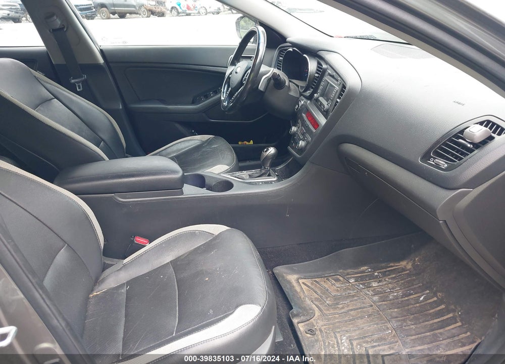 2013 KIA OPTIMA SX VIN: 5XXGR4A69DG124397