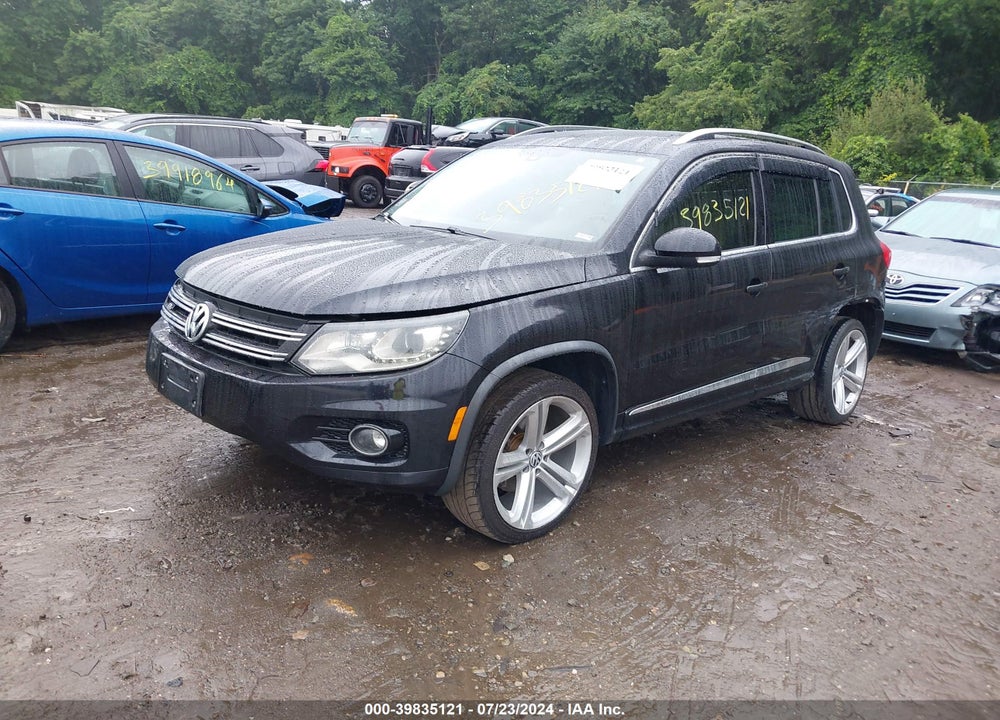 2015 VOLKSWAGEN TIGUAN R-LINE VIN: WVGBV7AX8FW550725