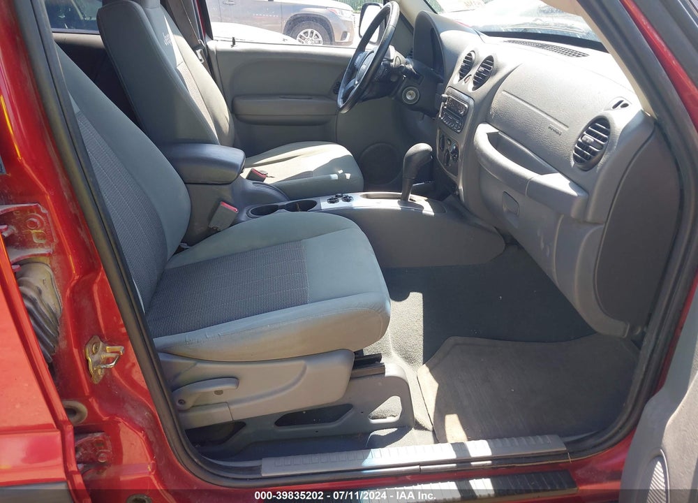 2007 JEEP LIBERTY SPORT VIN: 1J4GL48K87W618462