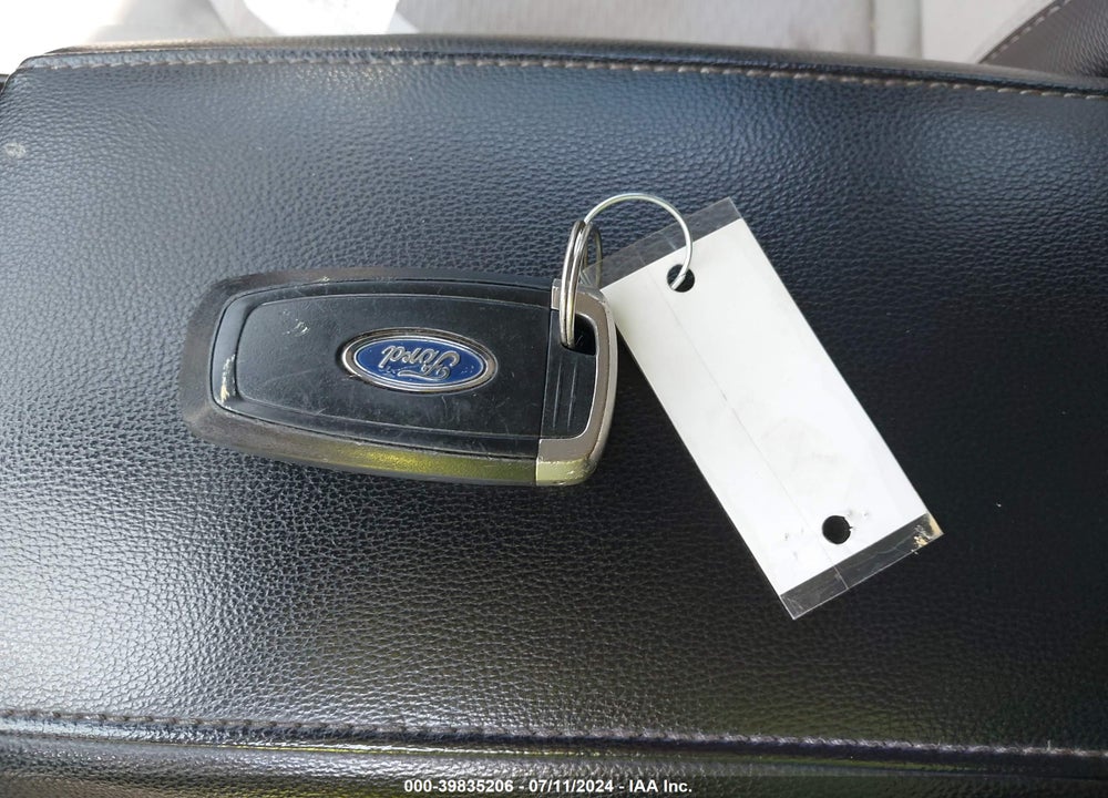 2019 FORD FUSION SE VIN: 3FA6P0HD7KR133215