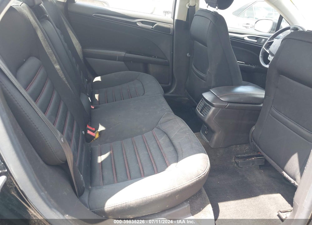 2016 FORD FUSION SE VIN: 3FA6P0HD0GR289720