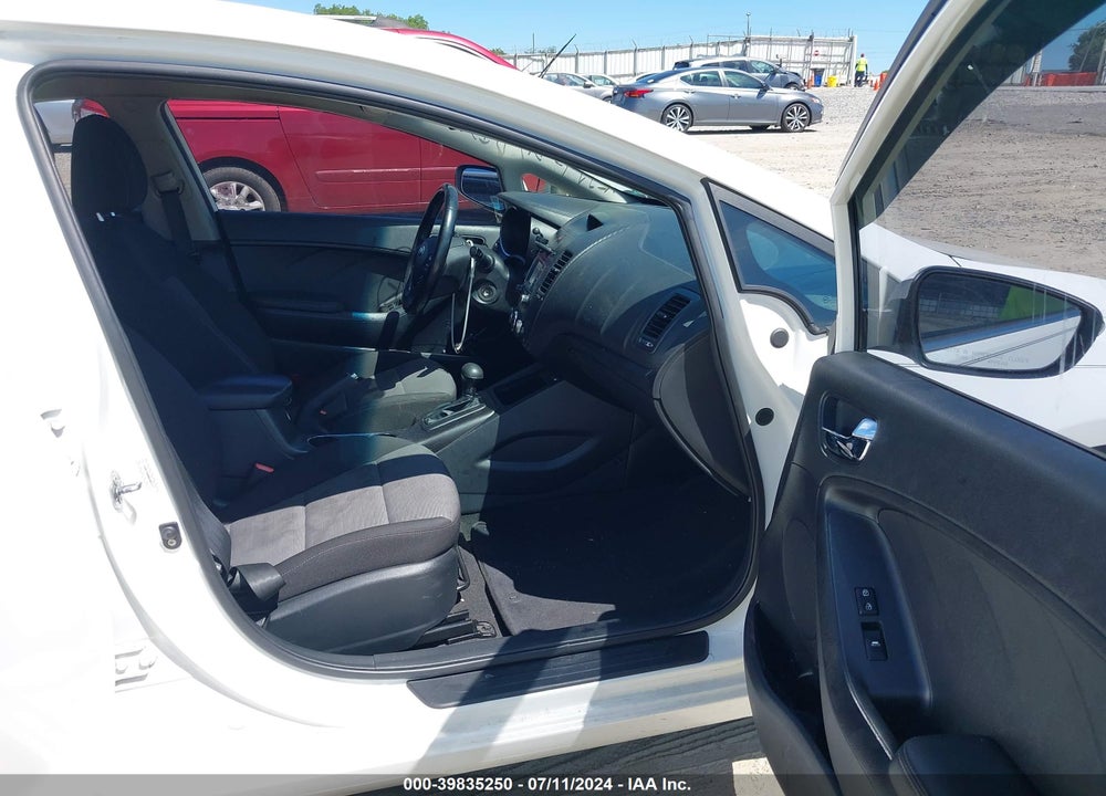 2014 KIA FORTE EX VIN: KNAFX4A89E5051571