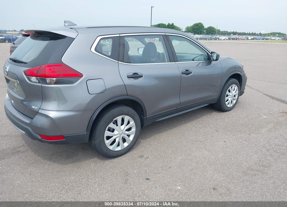 2017 NISSAN ROGUE S VIN: JN8AT2MV3HW259124