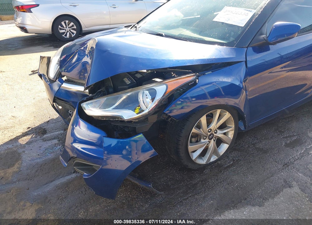 2016 HYUNDAI VELOSTER VIN: KMHTC6AD1GU277358