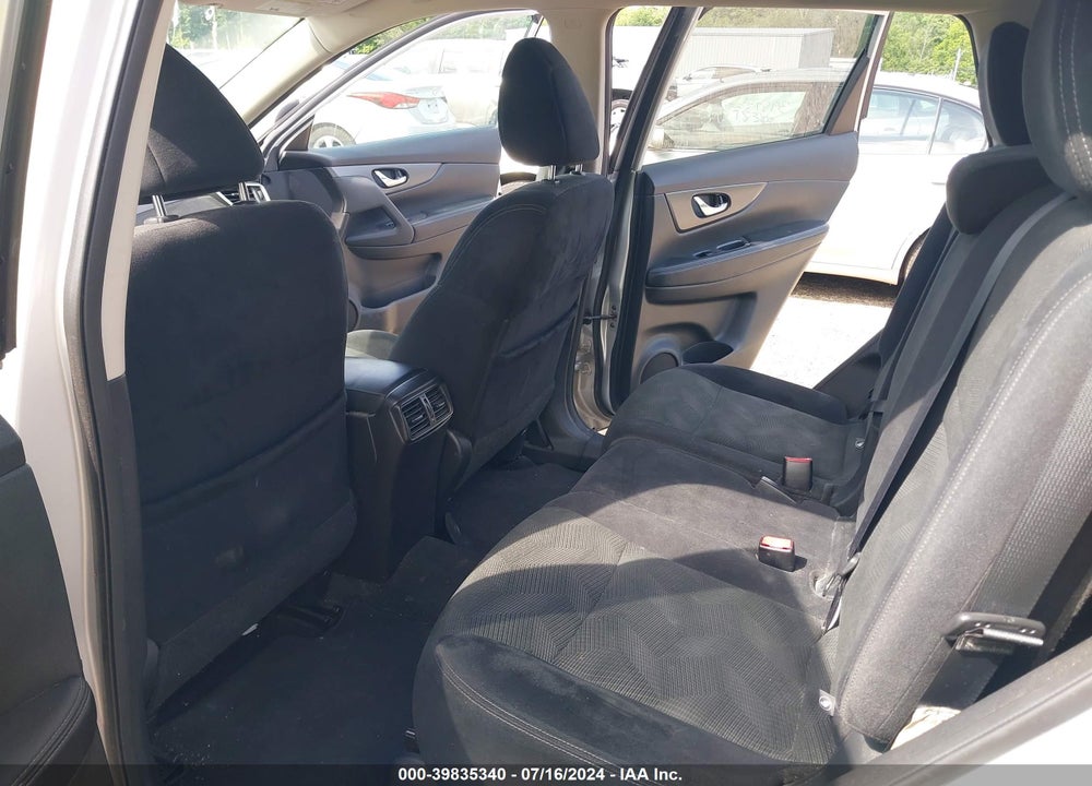 2015 NISSAN ROGUE S VIN: 5N1AT2MK4FC898821