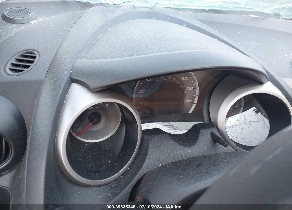 2013 HONDA FIT VIN: JHMGE8H34DC065675