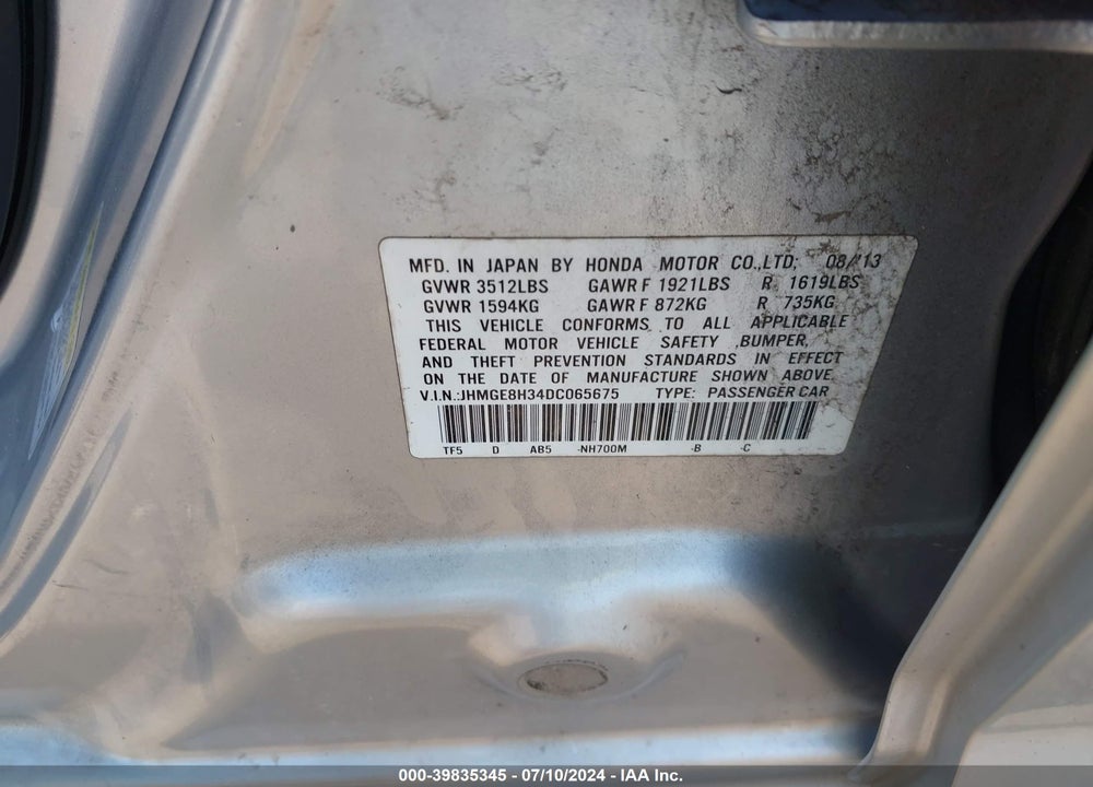 2013 HONDA FIT VIN: JHMGE8H34DC065675