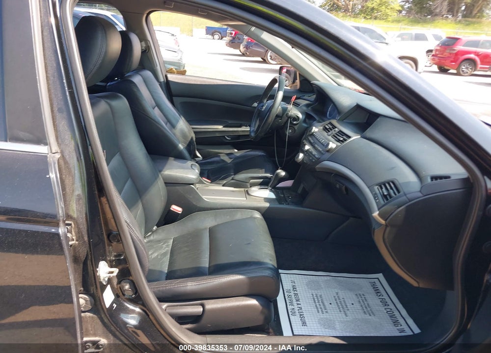 2011 HONDA ACCORD 2.4 SE VIN: 1HGCP2F60BA116720