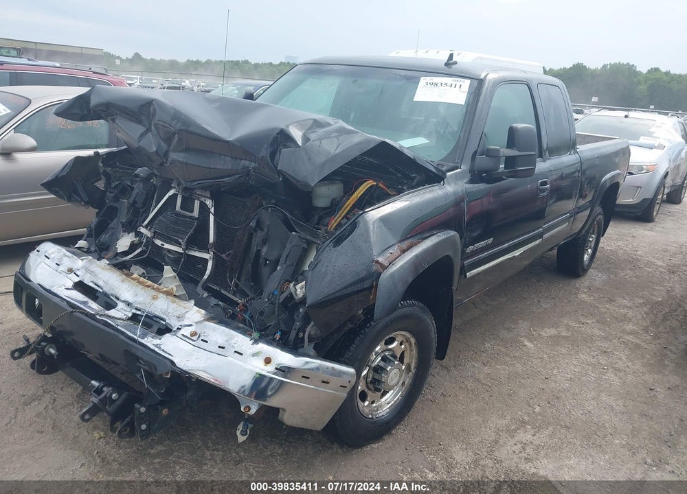 2007 CHEVROLET SILVERADO 2500HD CLASSIC LT1 VIN: 1GCHK29U57E147474