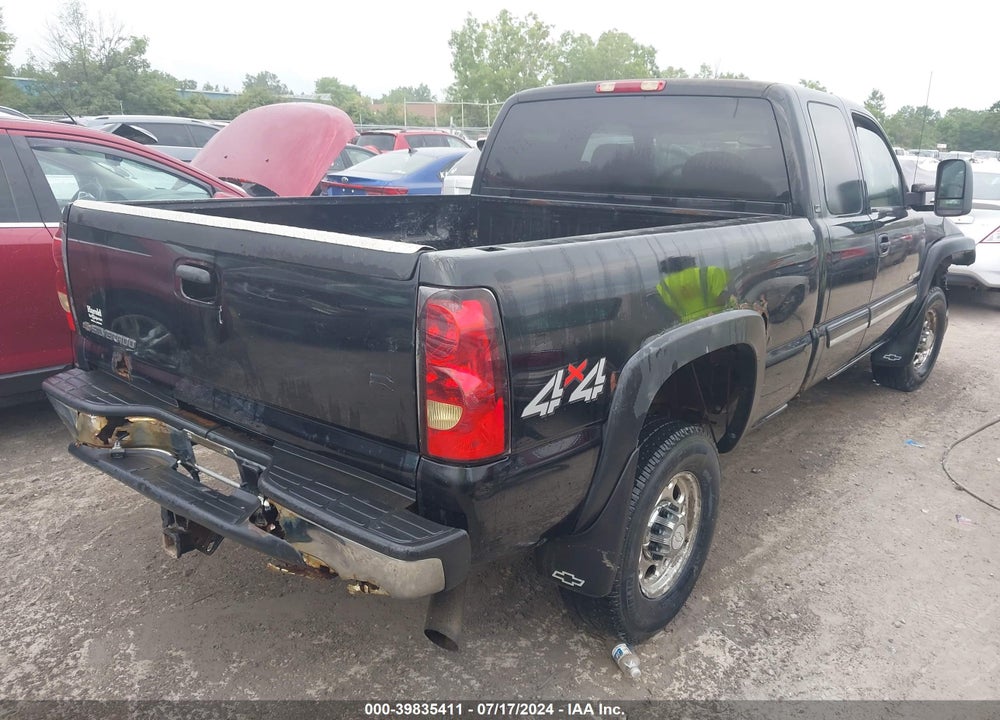 2007 CHEVROLET SILVERADO 2500HD CLASSIC LT1 VIN: 1GCHK29U57E147474