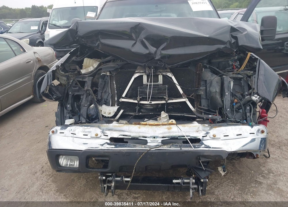 2007 CHEVROLET SILVERADO 2500HD CLASSIC LT1 VIN: 1GCHK29U57E147474