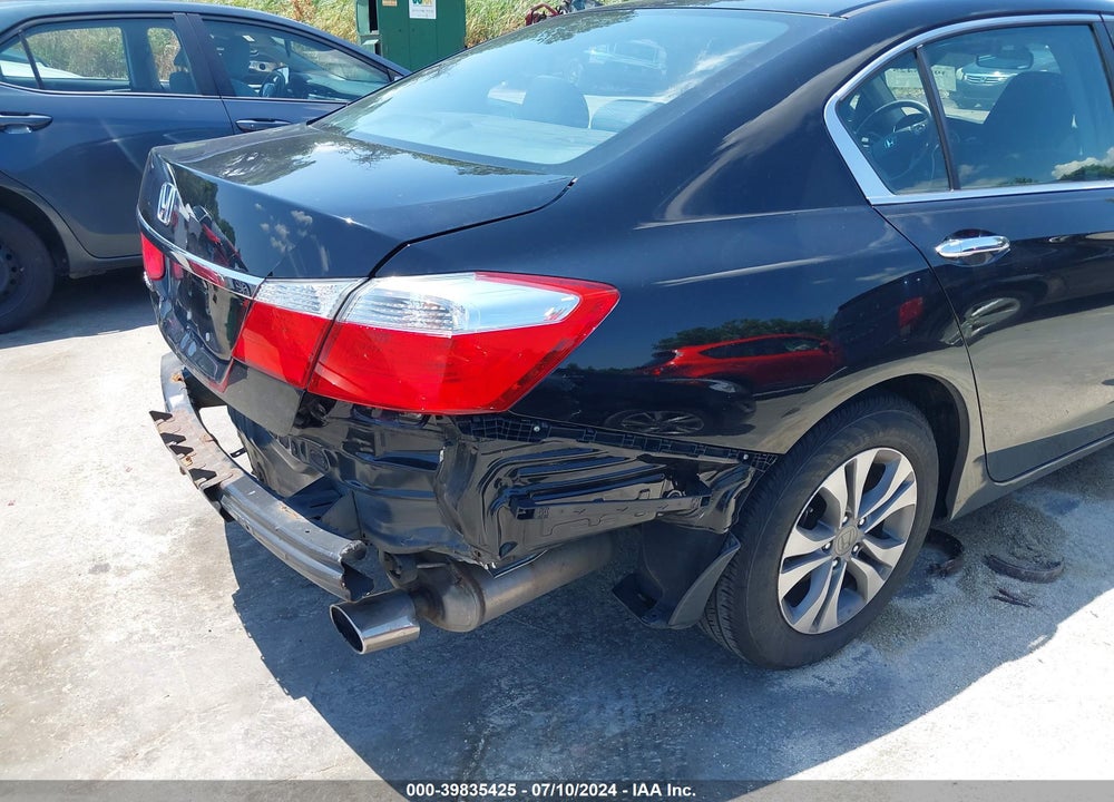 2015 HONDA ACCORD LX VIN: 1HGCR2F38FA060094