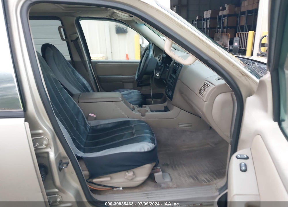 2002 FORD EXPLORER XLT VIN: 1FMDU73W62ZB89293