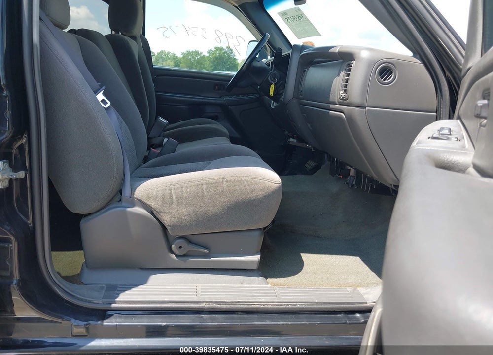 2007 CHEVROLET SILVERADO 2500HD CLASSIC LT1 VIN: 1GCHC23D87F112198
