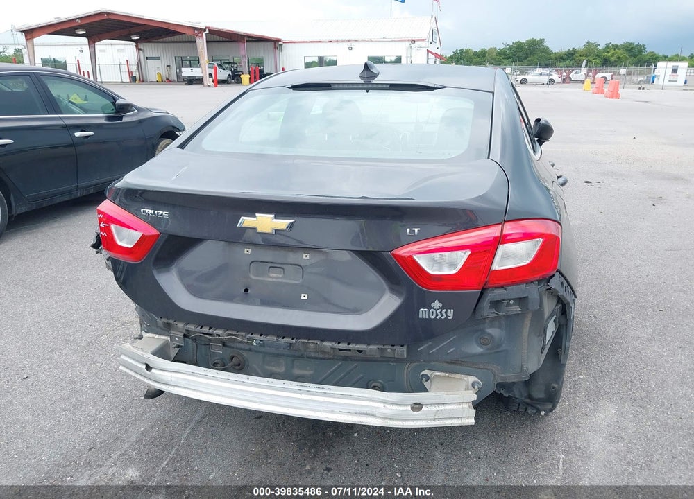 2017 CHEVROLET CRUZE LT AUTO VIN: 1G1BE5SM1H7181936