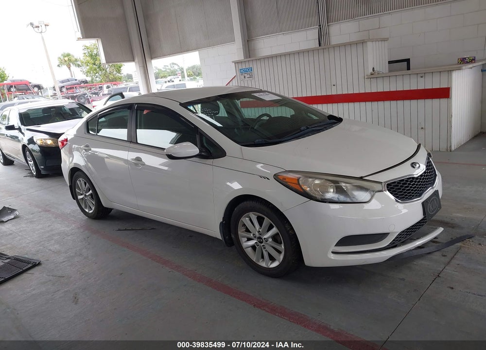 2016 KIA FORTE LX VIN: KNAFK4A63G5587528