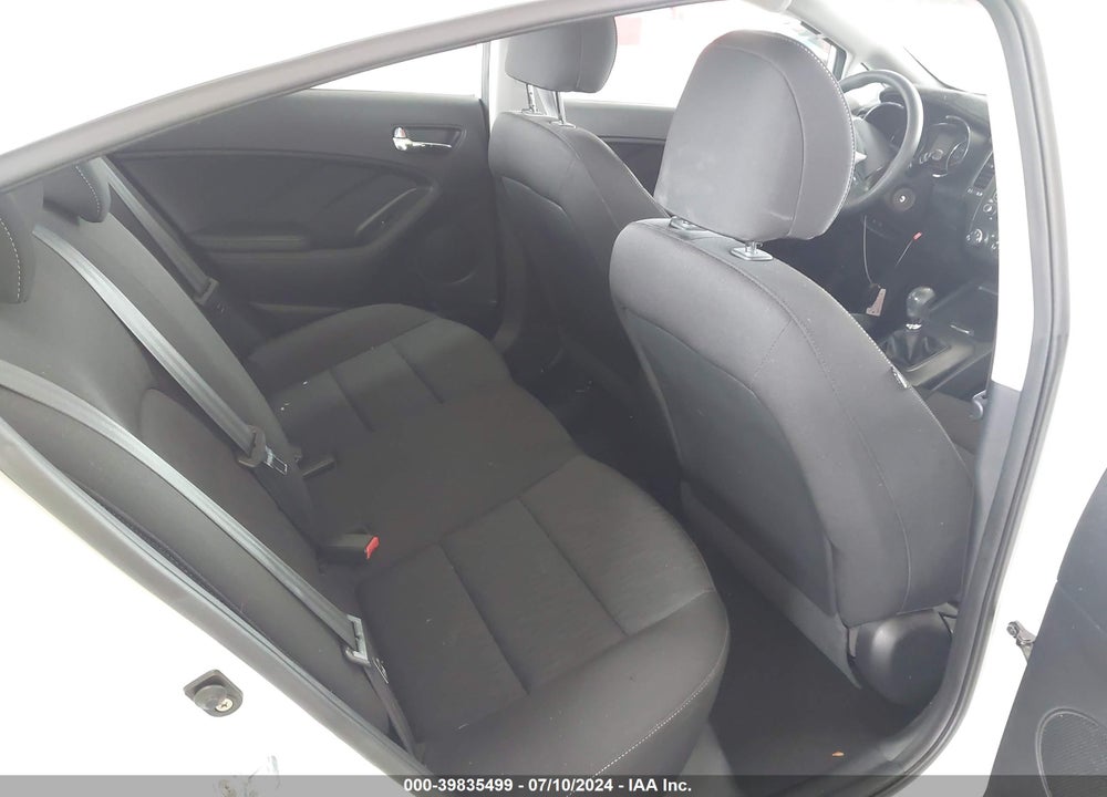 2016 KIA FORTE LX VIN: KNAFK4A63G5587528
