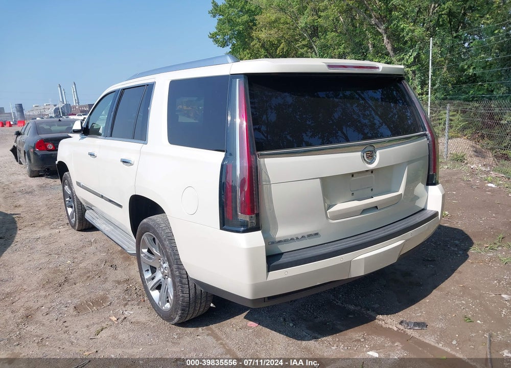 2015 CADILLAC ESCALADE LUXURY VIN: 1GYS3BKJ2FR201060