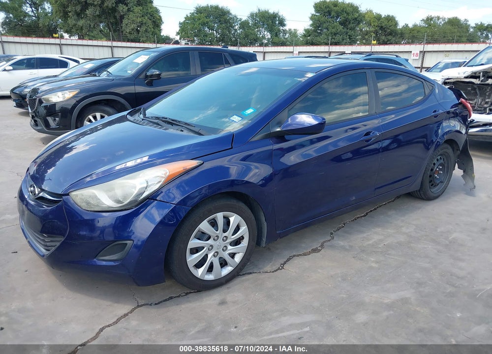 2013 HYUNDAI ELANTRA GLS VIN: 5NPDH4AE6DH203429