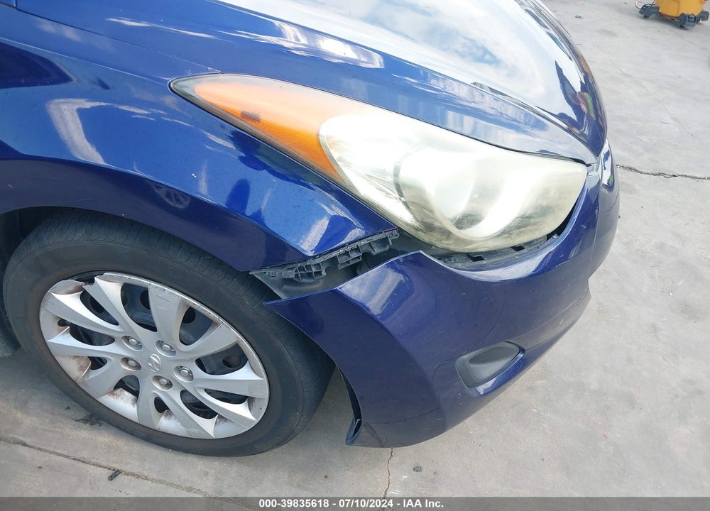 2013 HYUNDAI ELANTRA GLS VIN: 5NPDH4AE6DH203429