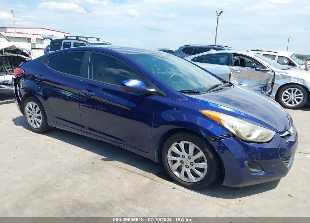 2013 HYUNDAI ELANTRA GLS VIN: 5NPDH4AE6DH203429