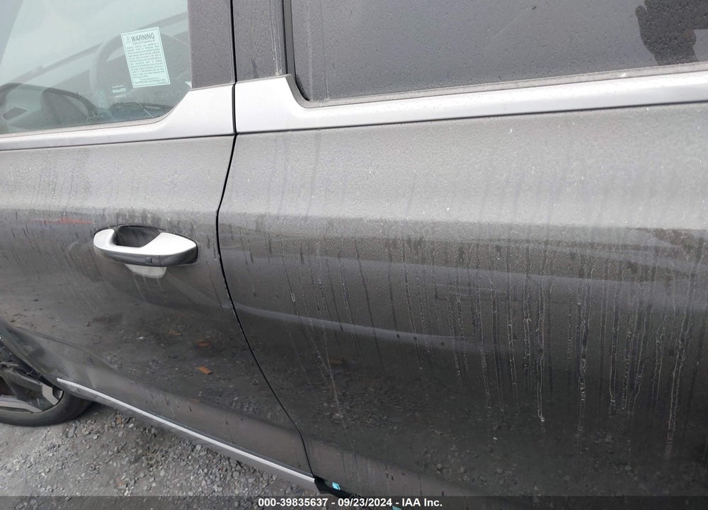 2023 KIA TELLURIDE S VIN: 5XYP6DGCXPG333721
