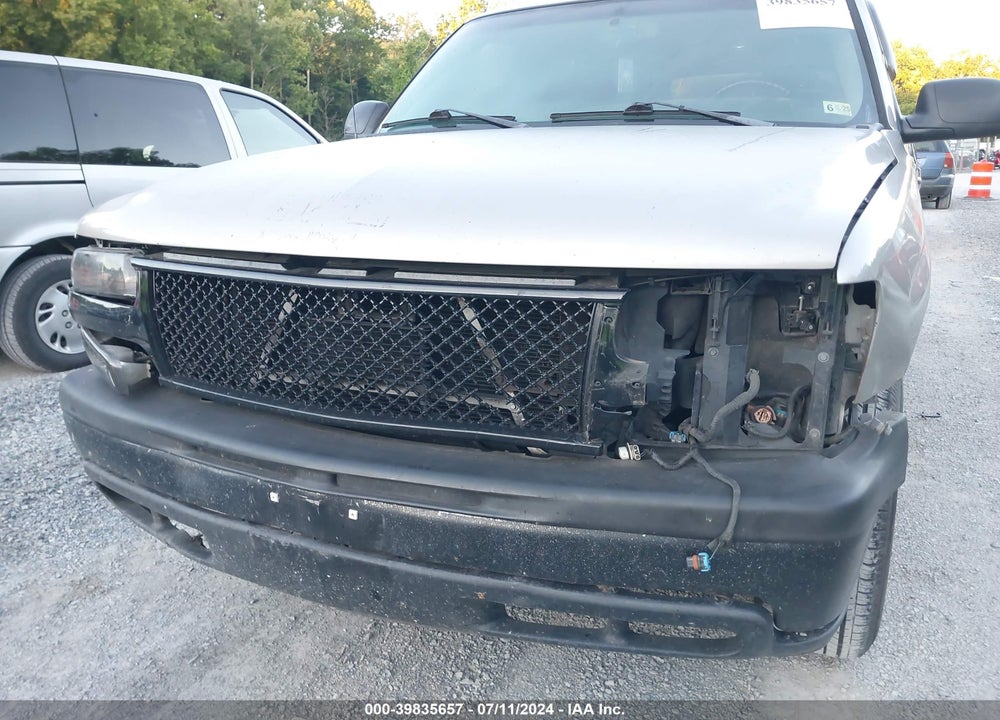 2006 CHEVROLET TAHOE LS VIN: 1GNEC13V16R166839
