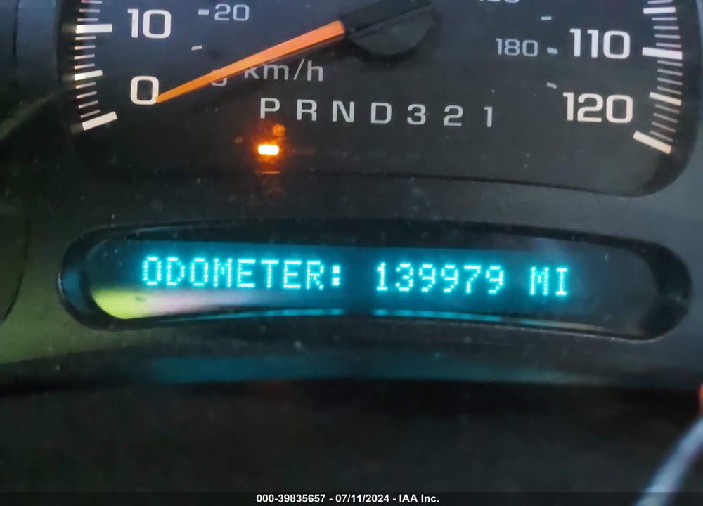 2006 CHEVROLET TAHOE LS VIN: 1GNEC13V16R166839