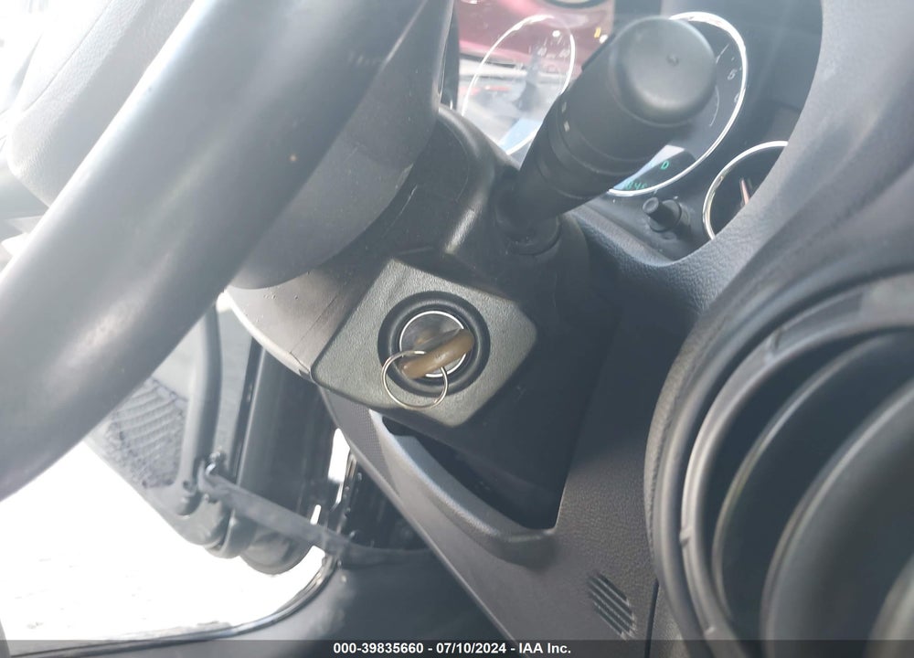 2015 JEEP WRANGLER UNLIMITED SPORT VIN: 1C4BJWDG5FL731191