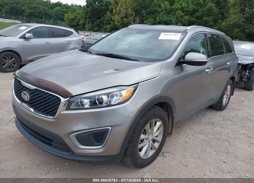 2016 KIA SORENTO 3.3L LX VIN: 5XYPG4A56GG110955
