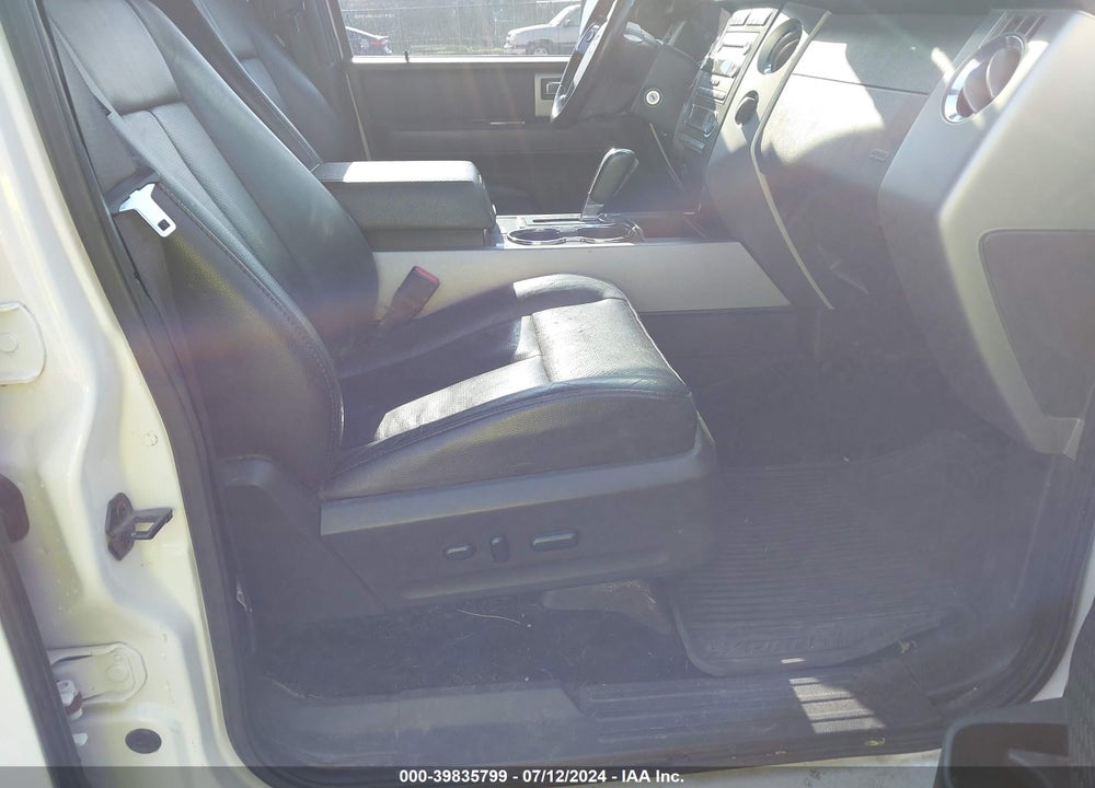 2011 FORD EXPEDITION LIMITED VIN: 1FMJU2A57BEF44415