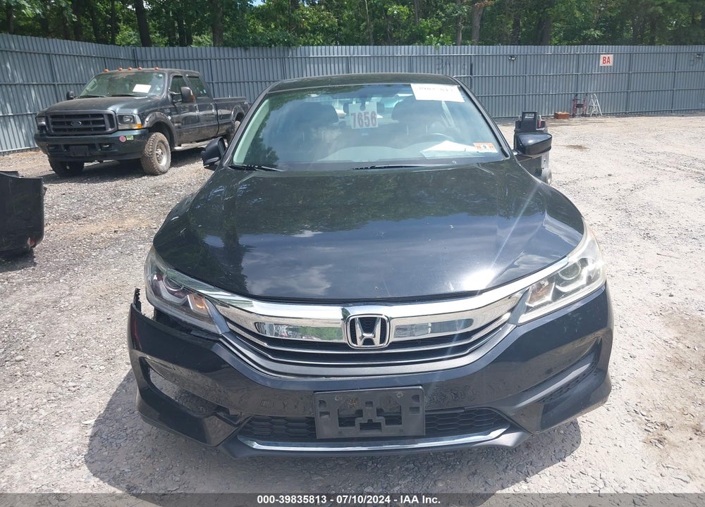 2017 HONDA ACCORD LX VIN: 1HGCR2F33HA304558