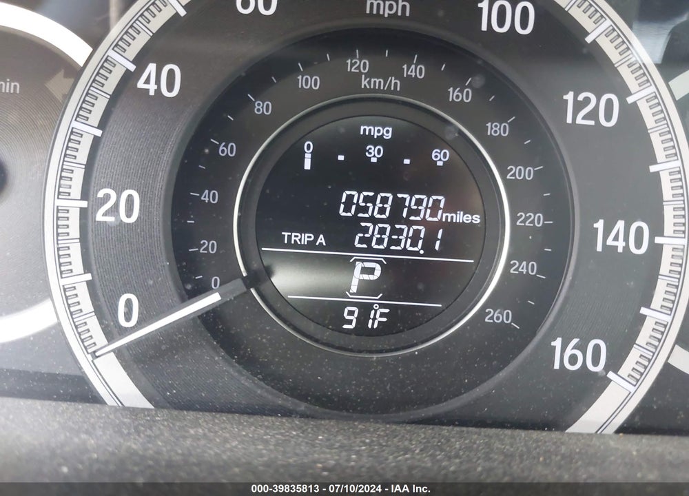 2017 HONDA ACCORD LX VIN: 1HGCR2F33HA304558