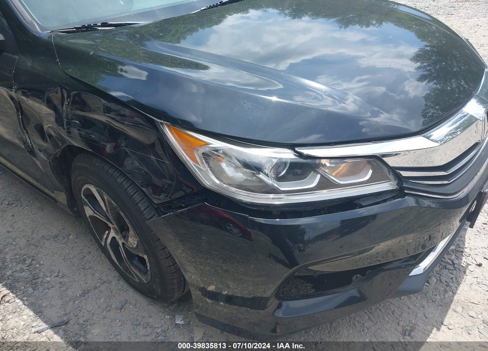 2017 HONDA ACCORD LX VIN: 1HGCR2F33HA304558