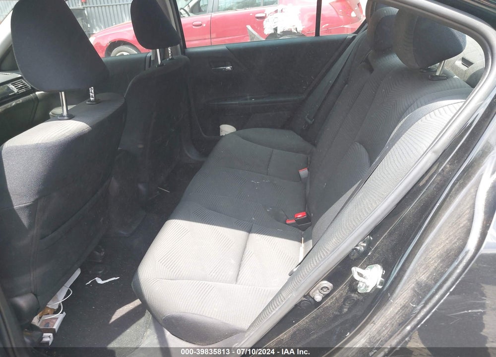 2017 HONDA ACCORD LX VIN: 1HGCR2F33HA304558