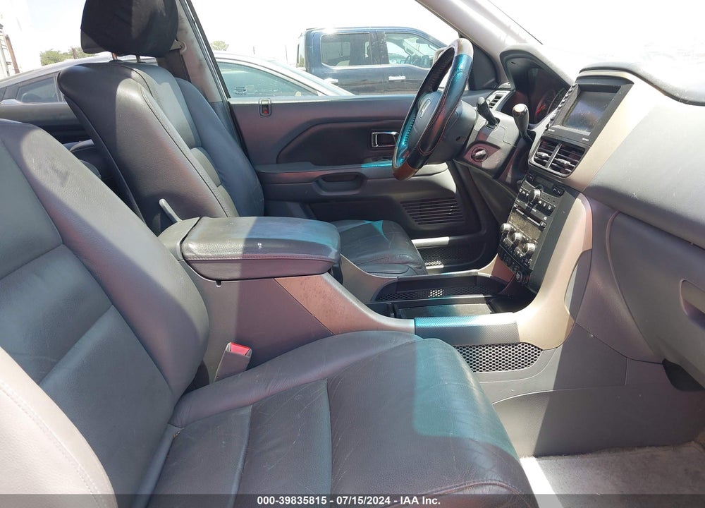 2006 HONDA PILOT VIN: 5FNYF28766B042231