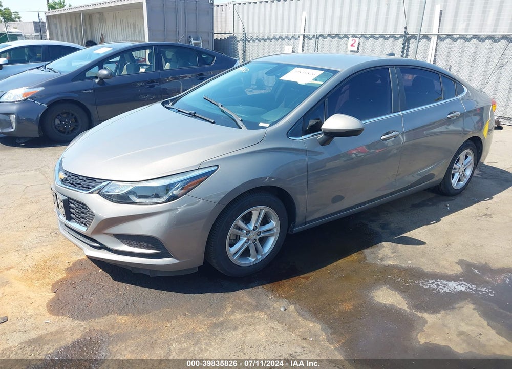 2018 CHEVROLET CRUZE LT AUTO VIN: 1G1BE5SM9J7143098