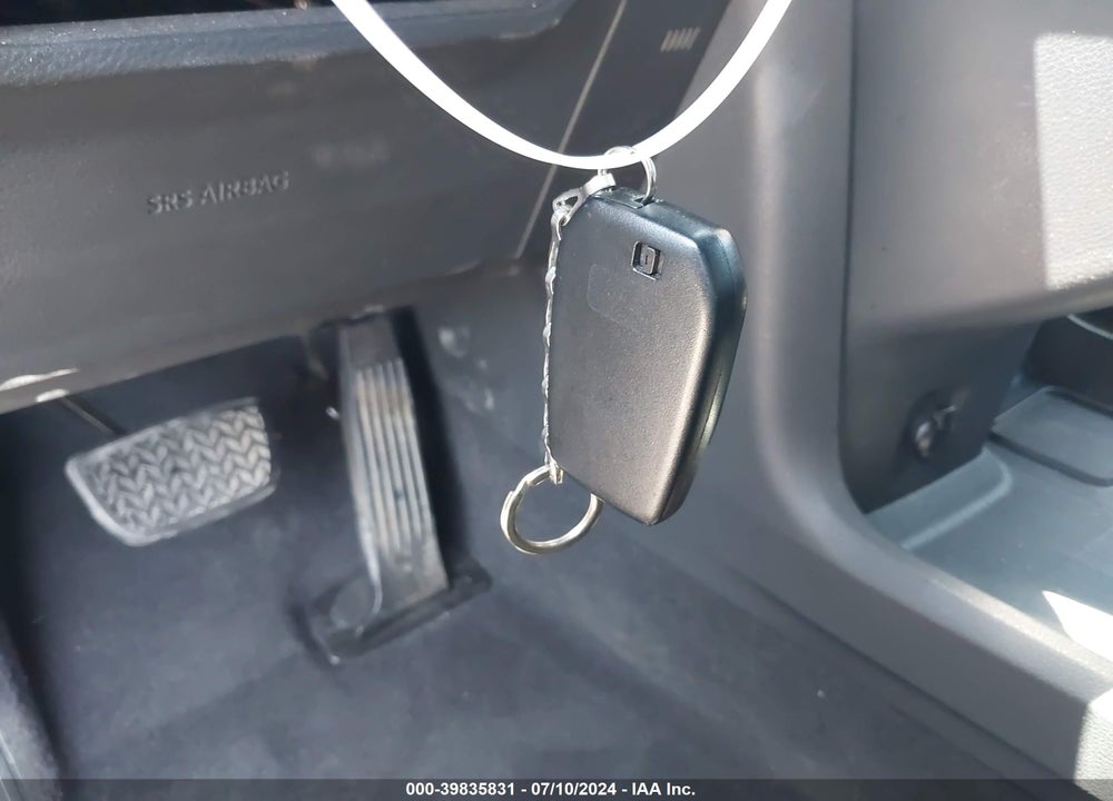 2021 TOYOTA SIENNA XSE VIN: 5TDXRKEC2MS002953