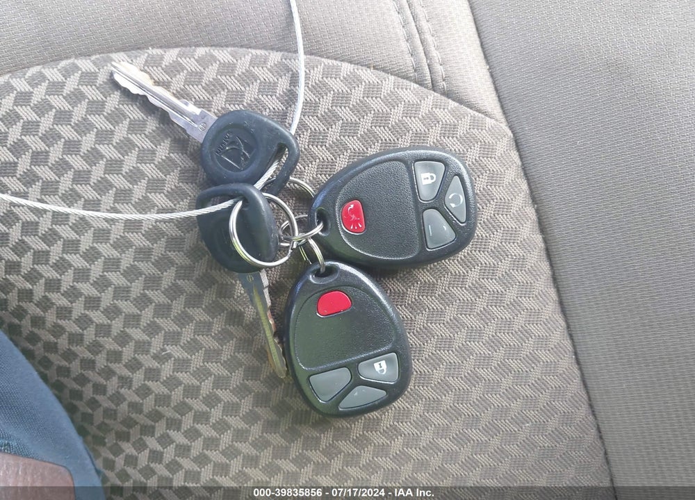 2008 SATURN OUTLOOK XE VIN: 5GZER13718J218382