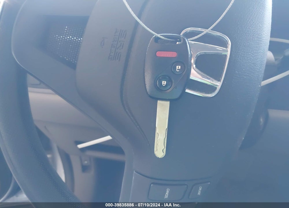 2011 HONDA CR-V SE VIN: 5J6RE3H45BL003005