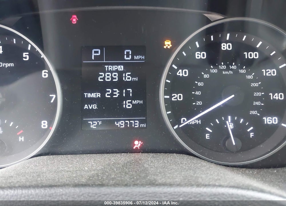 2018 HYUNDAI ELANTRA SE VIN: 5NPD74LF0JH279782