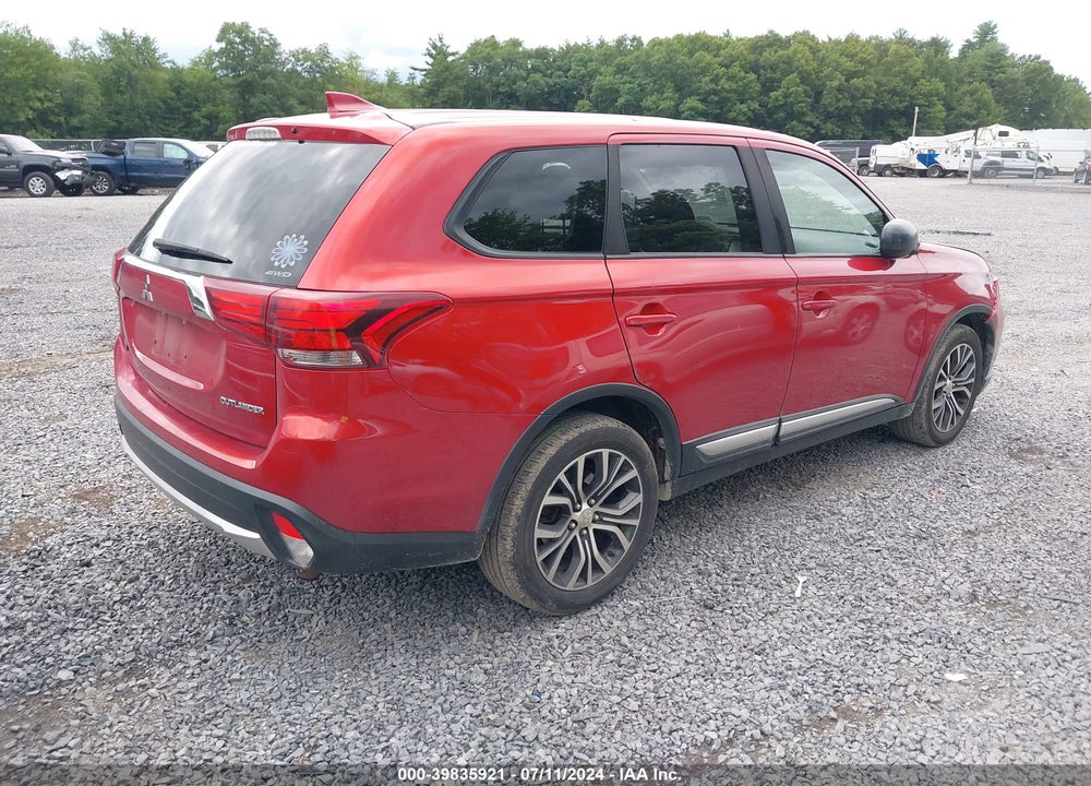 2018 MITSUBISHI OUTLANDER ES VIN: JA4AZ3A3XJZ056538