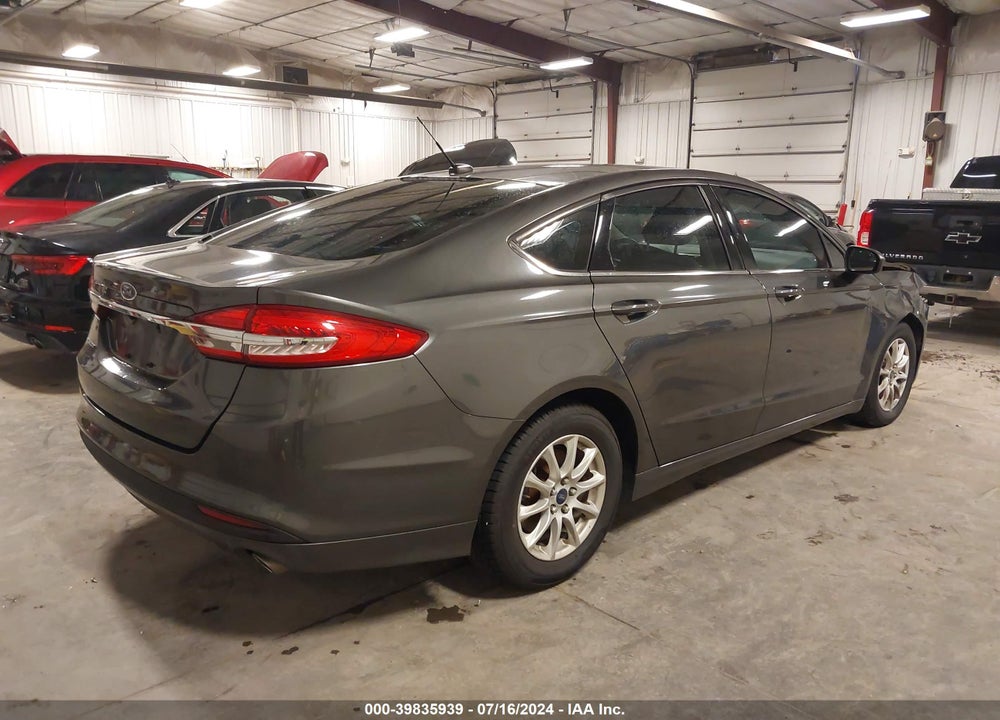 2017 FORD FUSION S VIN: 3FA6P0G71HR162052
