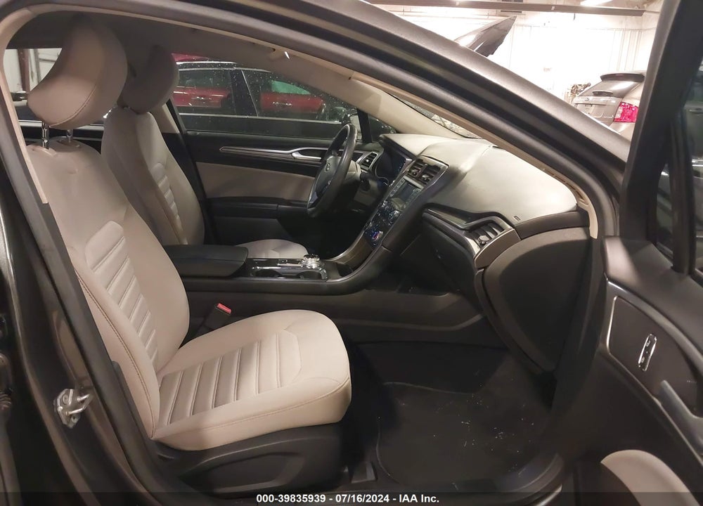 2017 FORD FUSION S VIN: 3FA6P0G71HR162052