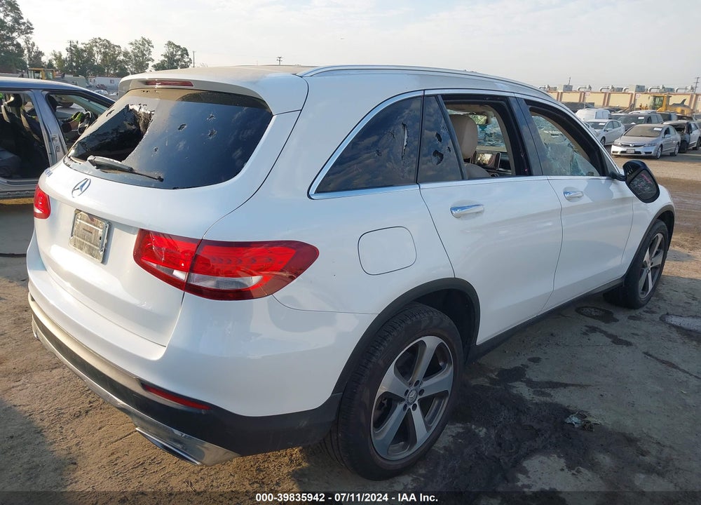 2016 MERCEDES-BENZ GLC 300 VIN: WDC0G4JBXGF012077