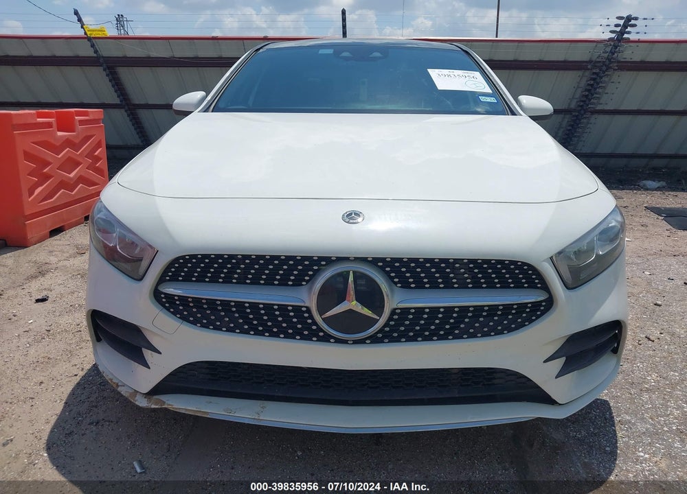 2019 MERCEDES-BENZ A 220 VIN: WDD3G4EB1KW012819