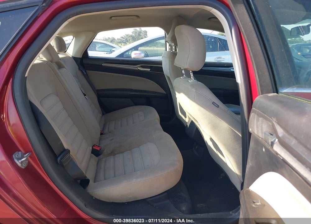 2018 FORD FUSION S VIN: 3FA6P0G77JR158495