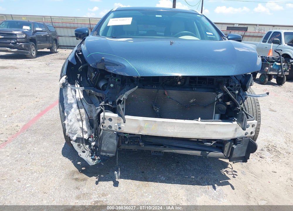 2018 NISSAN MURANO PLATINUM VIN: 5N1AZ2MG1JN146355